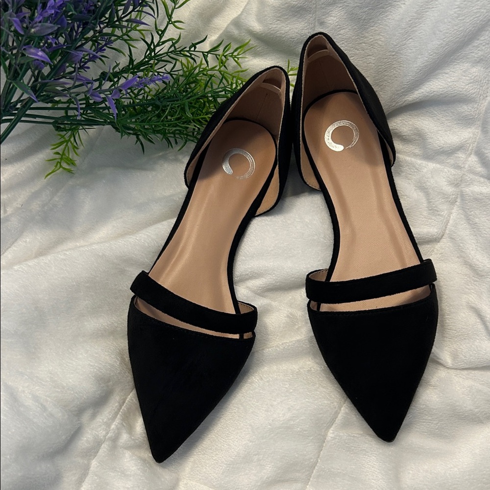 NWOT JOURNEE FLATS SIZE 9